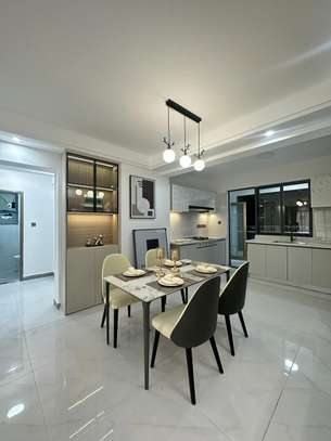 2 Bed Apartment with En Suite in Kilimani image 5