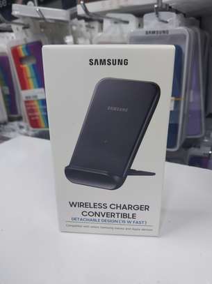 Samsung Wireless Charger Convertible Detachable Design image 3
