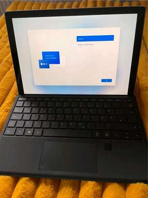Surface laptop 7+ image 1