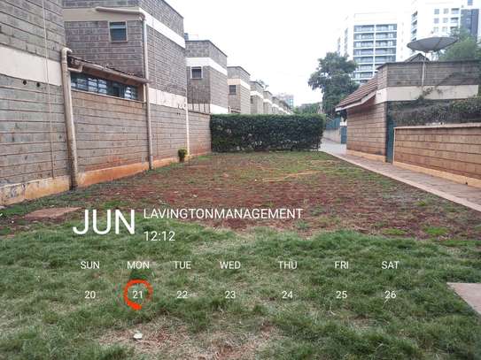 5 Bed Townhouse with En Suite at Lavington Green image 2