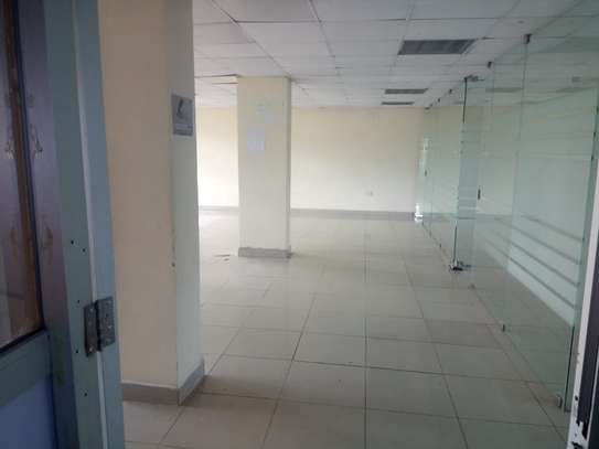 Commercial Property with Fibre Internet in Kilimani image 2