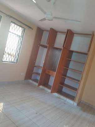 Spacious 3br apartment available for rent in Nyali image 4