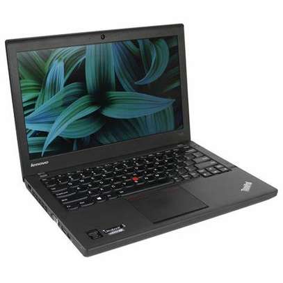 Lenovo X240 Core i5 image 2