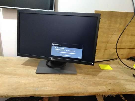 20 inches tft monitor image 3