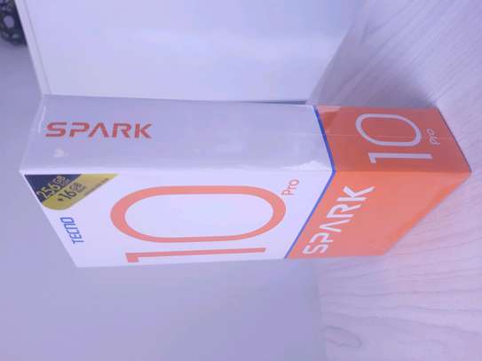 Tecno Spark 10 Pro 256GB 16GB 50MP 6.8 5000mAh 4G Dual SIM image 1