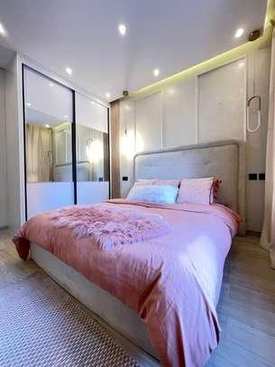 3 Bed Apartment with En Suite in Lavington image 1
