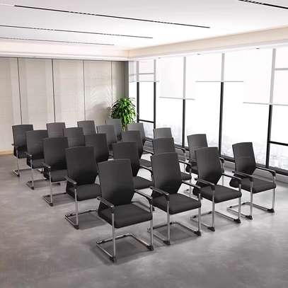 Mesh Cantilever Visitors office bow chair image 6