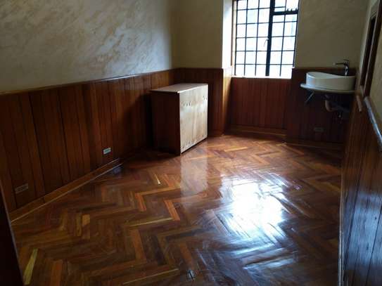 3 Bed Apartment with En Suite in Imara Daima image 9