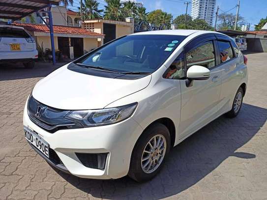 Honda Fit New Shape, 2014 , KDD, 1300cc, 2wd, Auto, Petrol, , White, in Mombasa image 1