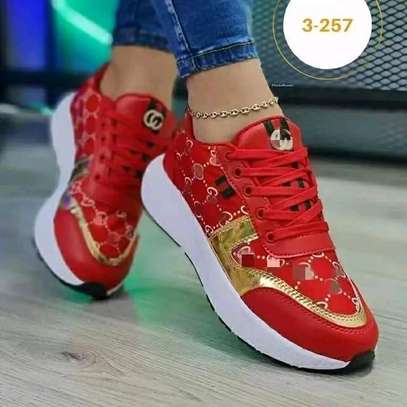 Fashion sneakers image 1