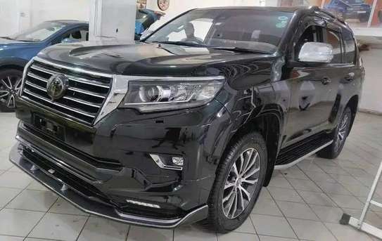 Toyota land Cruiser Prado TZ-G Black 4wd 2018 image 2
