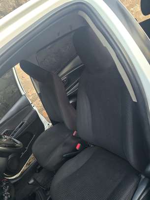 Toyota vitz 1000cc KDQ image 4