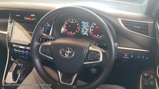 Toyota Harrier white 2018 sport turbo 4wd image 7