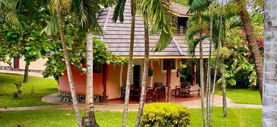 Hotel for sale at Diani on 6 acres image 10