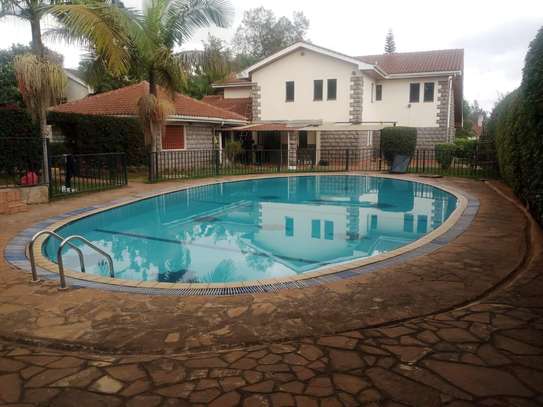 LOVELY 5 Bedroom House to Let - RUNDA image 2