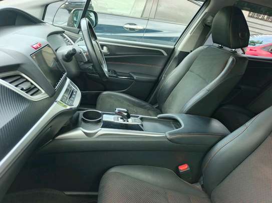 Honda Jade Rz image 6