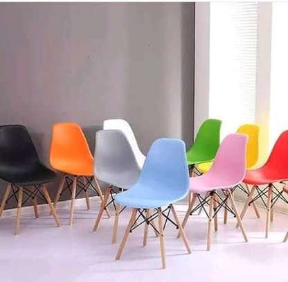 Super quality Simple and stylish  office chairs image 5