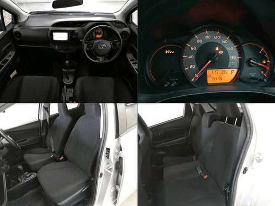 Toyota Vitz Silver 2018 2wd image 5