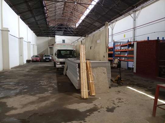 Commercial Property with Fibre Internet in Industrial Area image 6