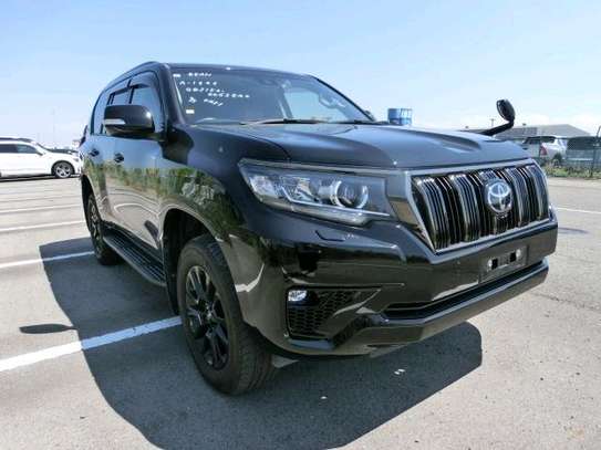 2021 Toyota Landcruiser Prado TXL image 3