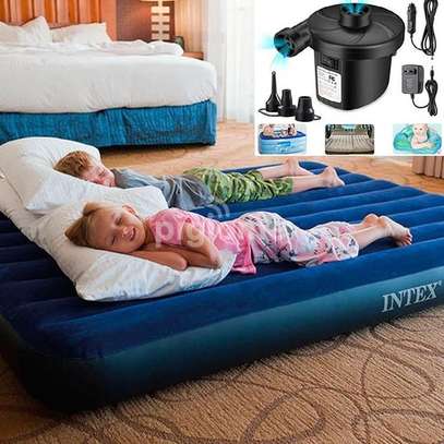 Intex Inflatable Air Bed Mattress 5 by 6 image 1