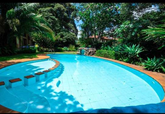 4 Bed Townhouse with En Suite at Kerarapon Road image 1