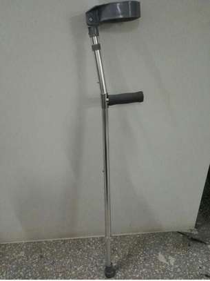 elbow crutches  0-200kgs image 1