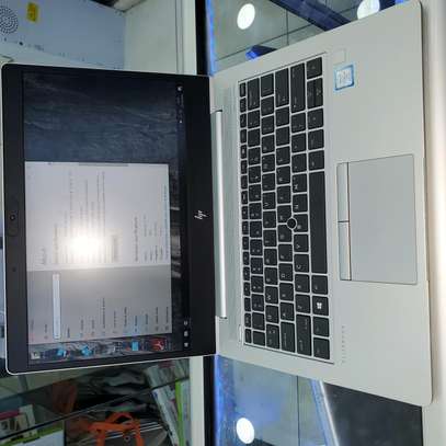 HP Elitebook 830 G5 8th Gen Intel Core i5 16+256GB image 4