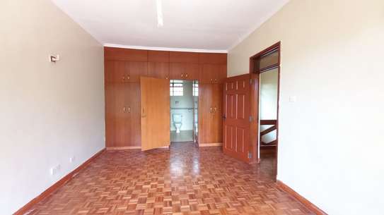 5 bedroom townhouse for rent in Nyari image 8