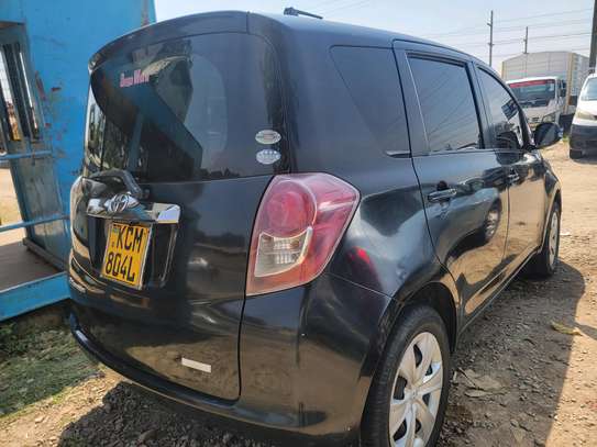 Toyota Ractis 1500cc image 4