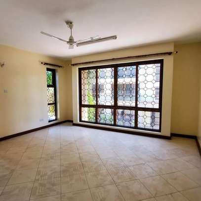 3 Bed Apartment with En Suite at Nyali image 3