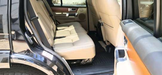 Range Rover discovery 4 image 2
