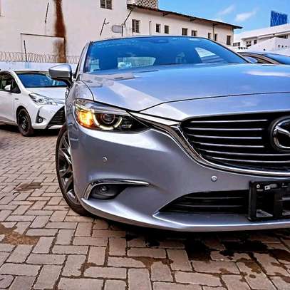 Mazda Atenza diesel Silver 2018 saloon image 4