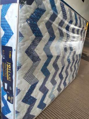 8inch 5 x 6 Fibre HD Quilted Mattresses. Free Delivery image 3