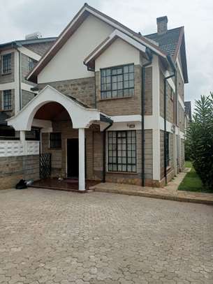 5 Bed Townhouse  in Muthaiga image 2