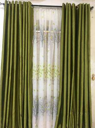 Patterned curtains image 8