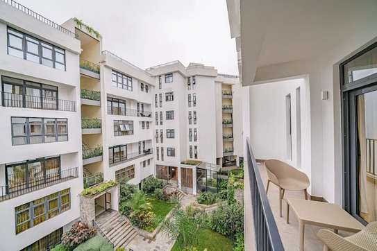 Serviced 3 Bed Apartment with En Suite in Spring Valley image 17