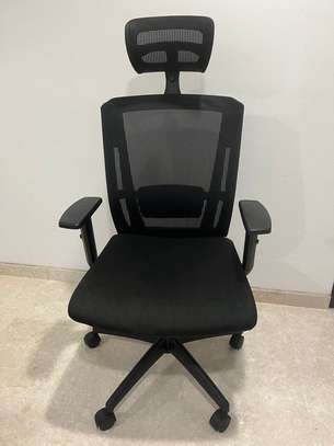 Ergonomic Mesh Adjustable Height Office Chair image 8