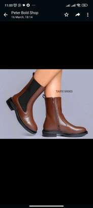 *😃😃Brand New 🆕🆕🆕 Taiyu Boots 👢👢*

* image 2