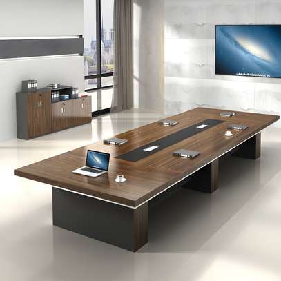 Conference Table: Large 3.5m Meeting Table, Professional Loo image 5