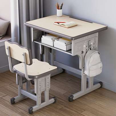 Kids Furniture: Kids Desk and Chair with Metal Base image 8