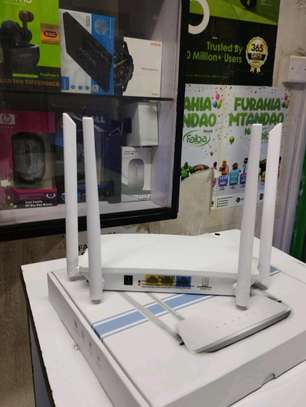 4G LTE Wireless Router image 2