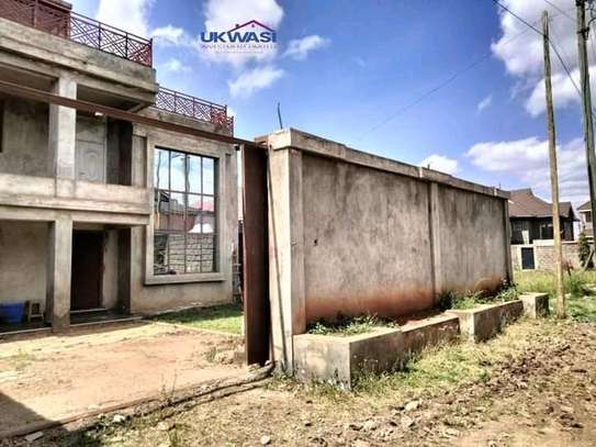 Massionate on sale- Flat roof for sale at Kenyatta road Juja image 11