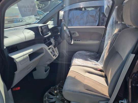 Daihatsu Move 2018 maroon image 2