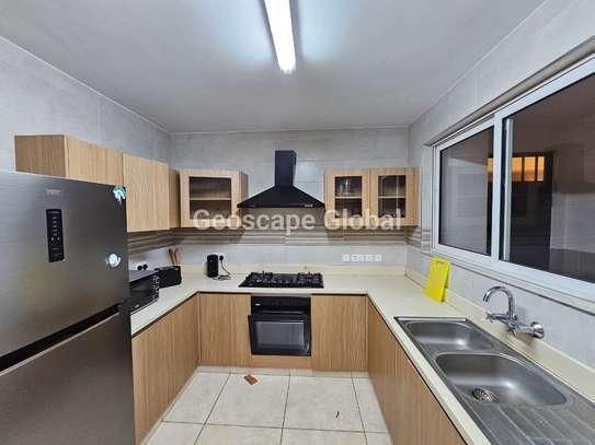 Furnished 3 Bed Apartment with En Suite in Westlands Area image 5