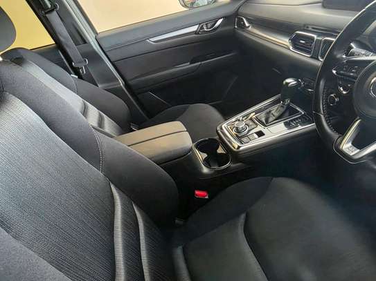Mazda  cx8 2019 model image 3