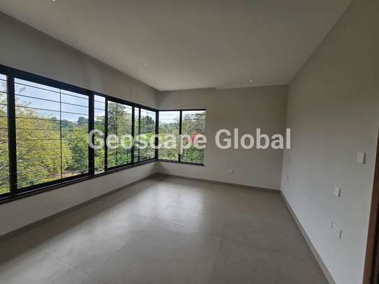 4 Bed Townhouse with En Suite in Loresho image 15