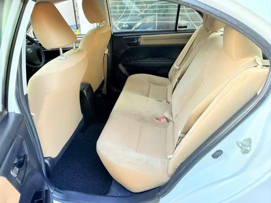 Toyota Axio KDB white image 4