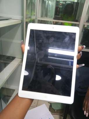 iPad Mini image 2