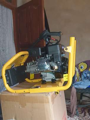 Car washing machine image 8